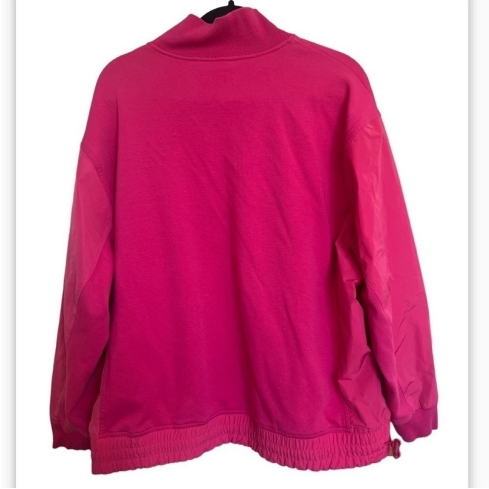 Athleta Triumph Hybrid Half Zip
Sweatshirt in Pink - Picture 7 of 10